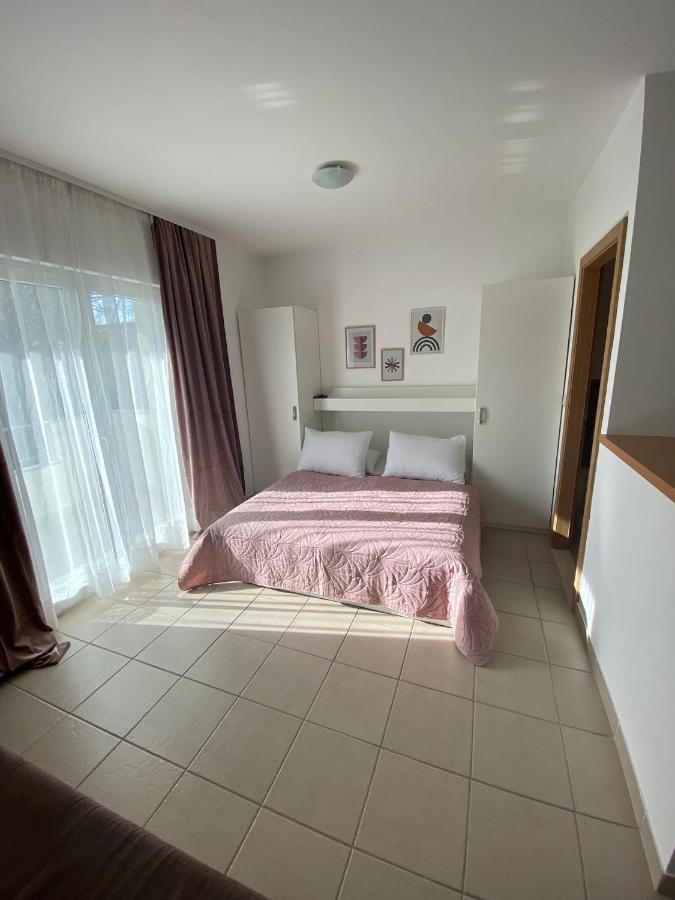 Apartment Luna Drvenik  Esterno foto