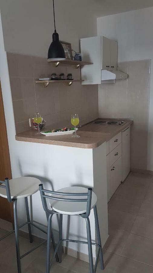 Apartment Luna Drvenik  Esterno foto